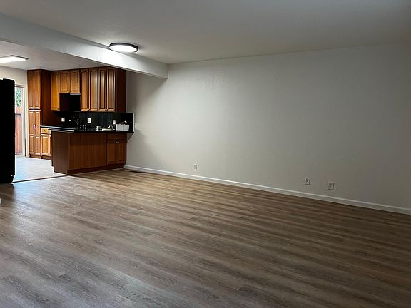5th image of 5617 San Luis Ct