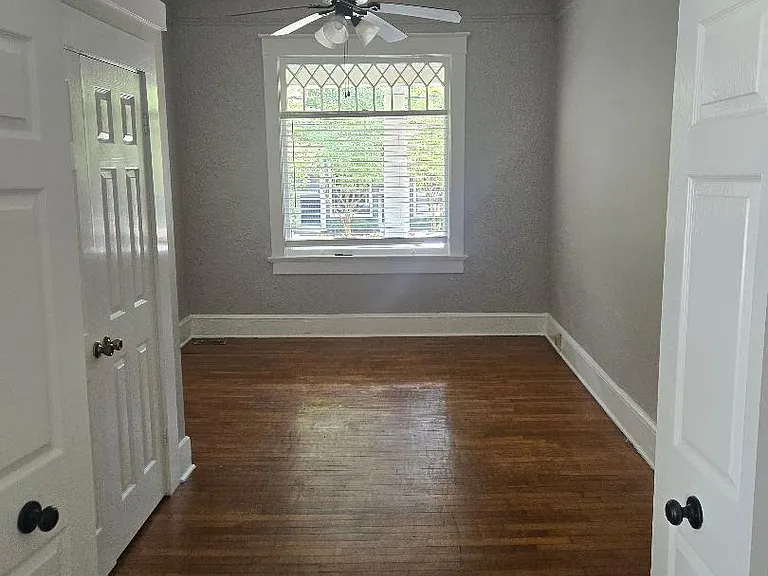 415 Pettigru St #1 — Photo 17