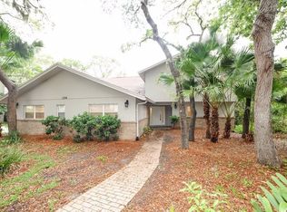 1254 Weybridge Ln, Dunedin, FL 34698