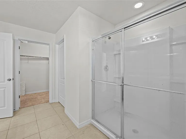 817 Sheen Cir — Photo 20