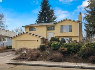 33342 SW Rogers Rd, Scappoose, OR 97056