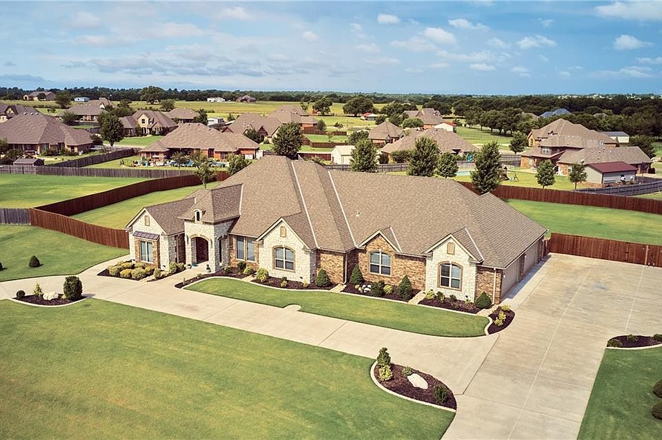1st image of 11701 Mallorca Dr