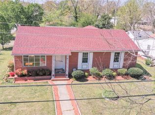 336 S 20th Ave, Hopewell, VA 23860