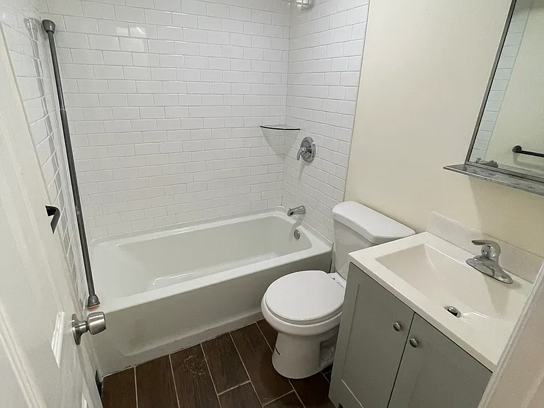1834 Seaview Ave #B — Photo 6