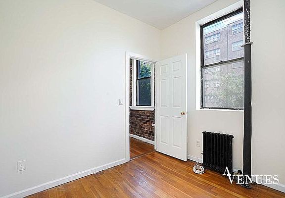 4th image of 236 E 3rd St #5A