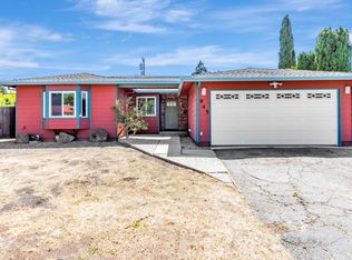 945 San Ramon Ct, Mountain View, CA 94043