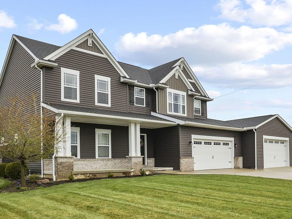 1st image of 210 Willow Way