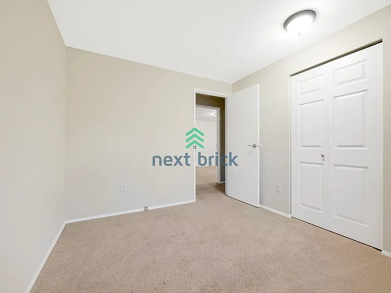 15320 NE 62nd Ct — Photo 9