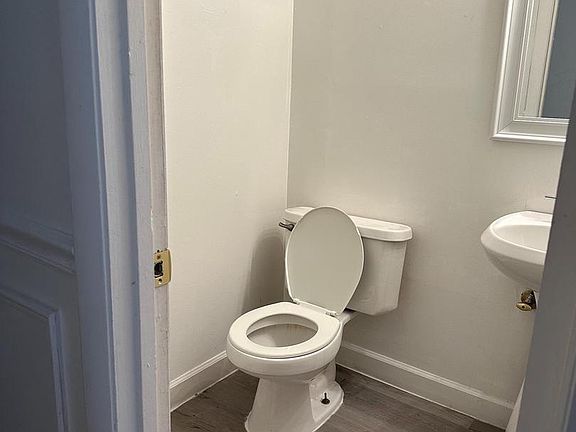 4th image of 2112 Berger Pl