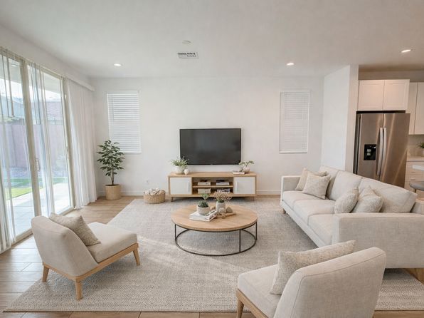 9117 W Montecito Ave