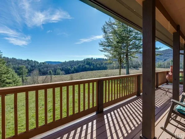370 Evitt Cemetery Rd, Cashiers, NC 28717