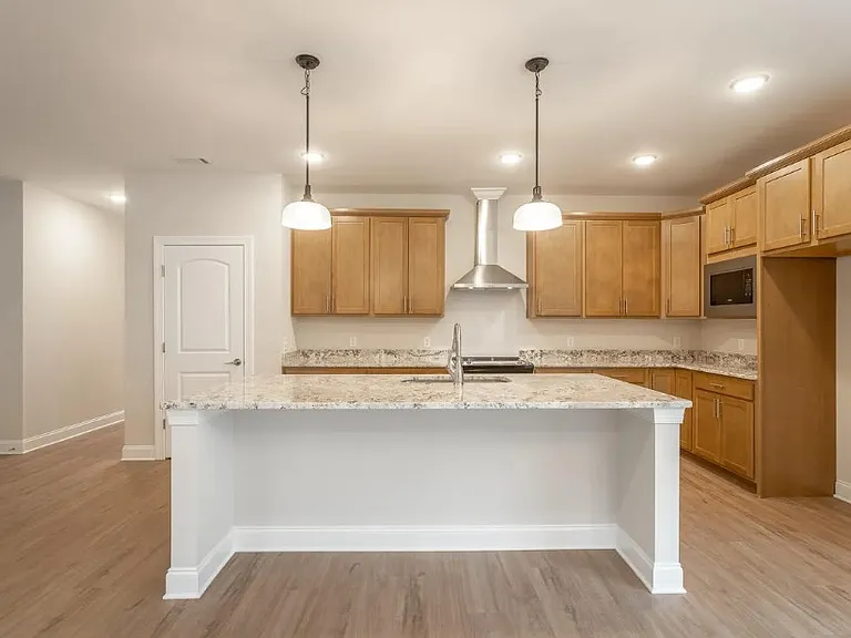 7019 Mercedes Ln #1562 — Photo 7