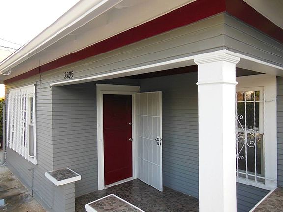 3rd image of 2295 Irving Ave