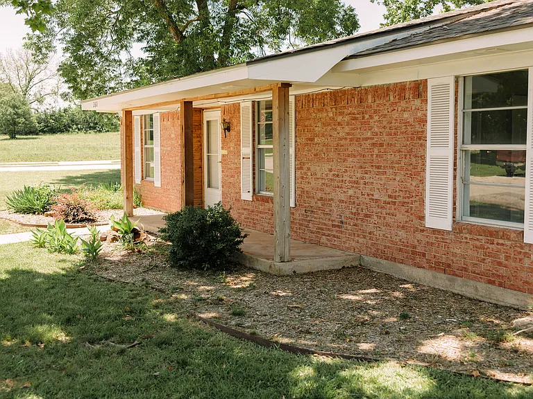 2611 Easy St — Photo 5