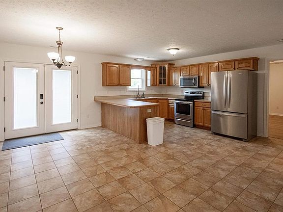 4th image of 5373 Meadow Run Dr