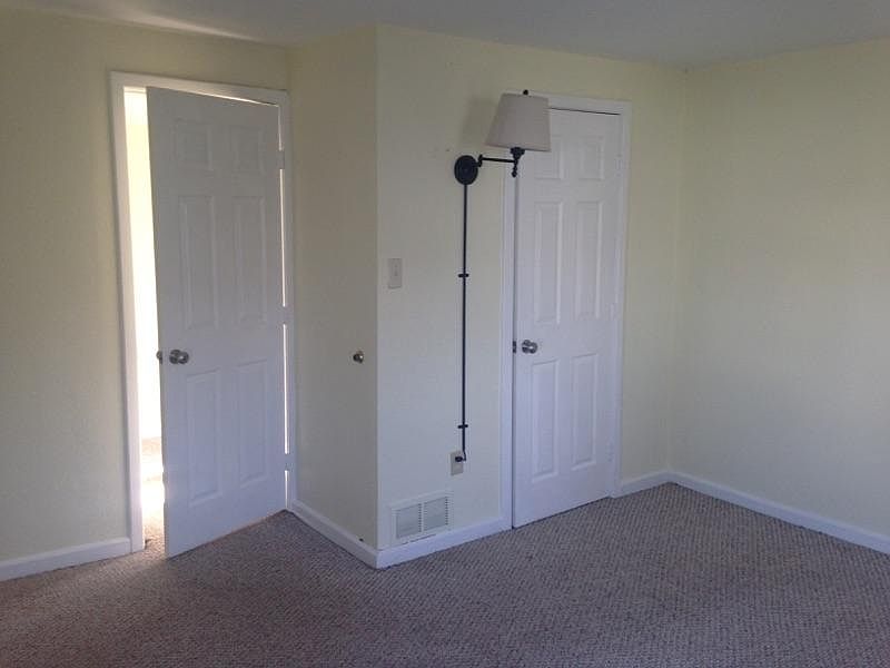 2nd image of 12 Wallace Ave #12