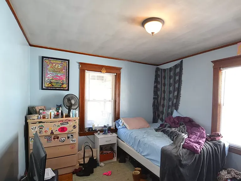 16 Lyne Rd #2B — Photo 6