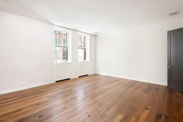 Sold by Modlin Group | media 11