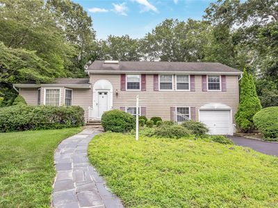 9 Branch Lane, East Setauket, NY, 11733