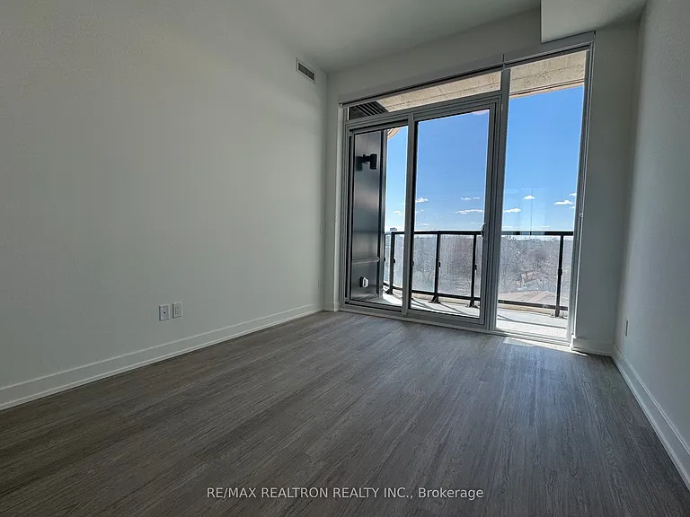 8188 Yonge St #631 — Photo 20