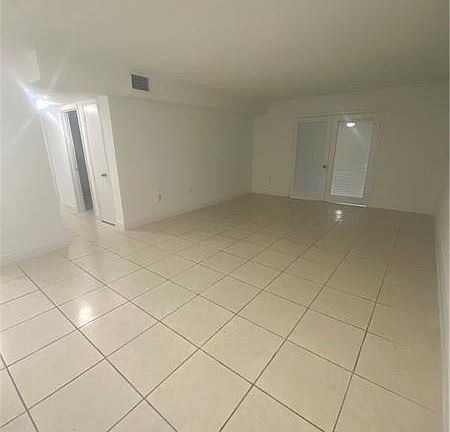 2nd image of 9000 SW 97th Ave #9012-07