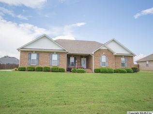 16568 Raspberry Ln, Athens, AL 35613