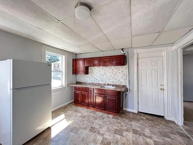 1334 Sunset Ave #1 — Photo 7