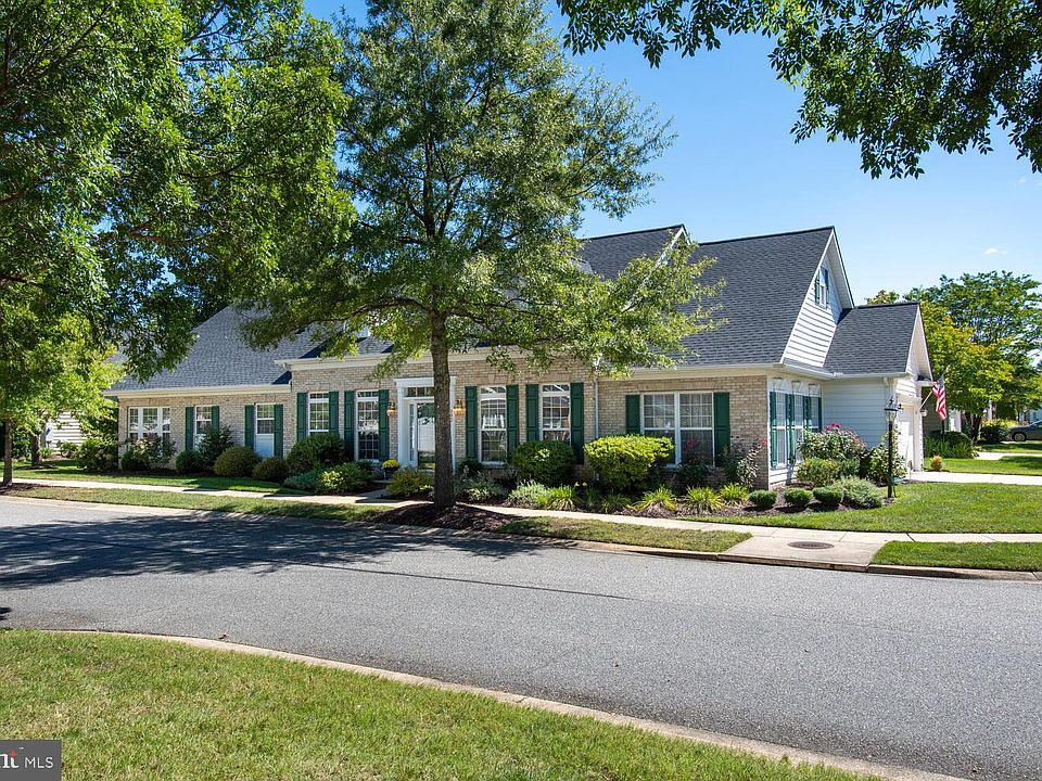 1st image of 102 Sonata Way