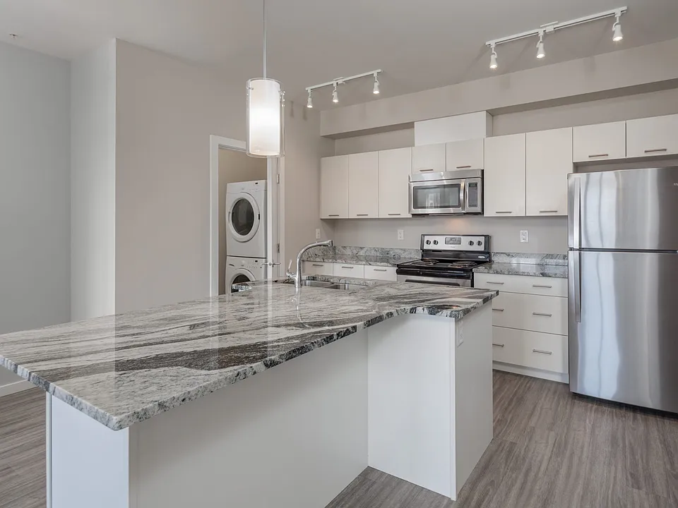 235 Willis Cres