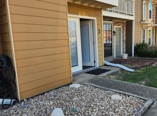 434 Longwood Ct APT D, Baton Rouge, LA 70806