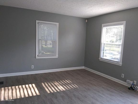 4th image of 1544 Loney Ln