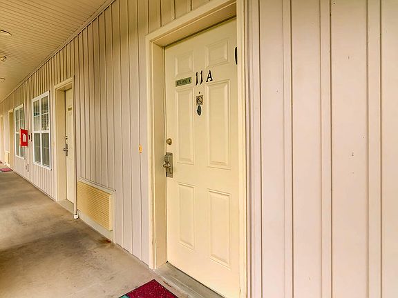 3rd image of 310 South Wildwood Drive #11 BLDG 8