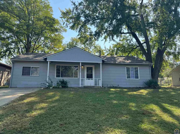 3570 SW Kerry Ave, Topeka, KS 66611
