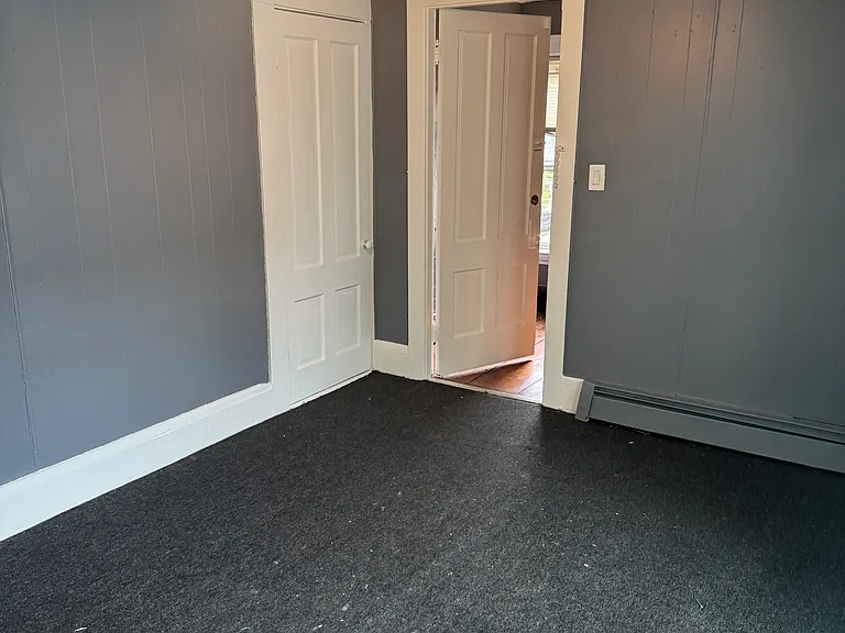 140 Adams St #3 — Photo 3