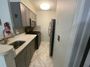 427 Meade Ct, East Brunswick, NJ 08816