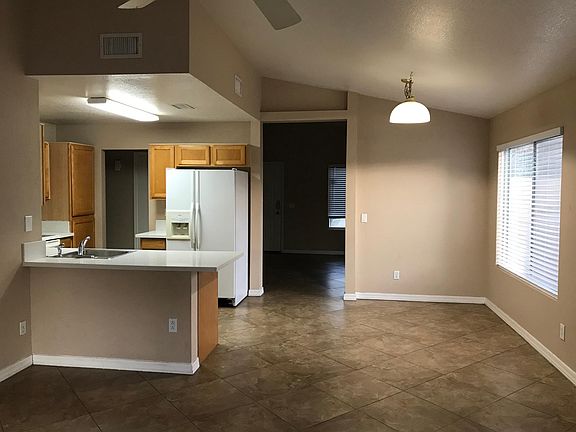 5th image of 4218 N 107th Dr