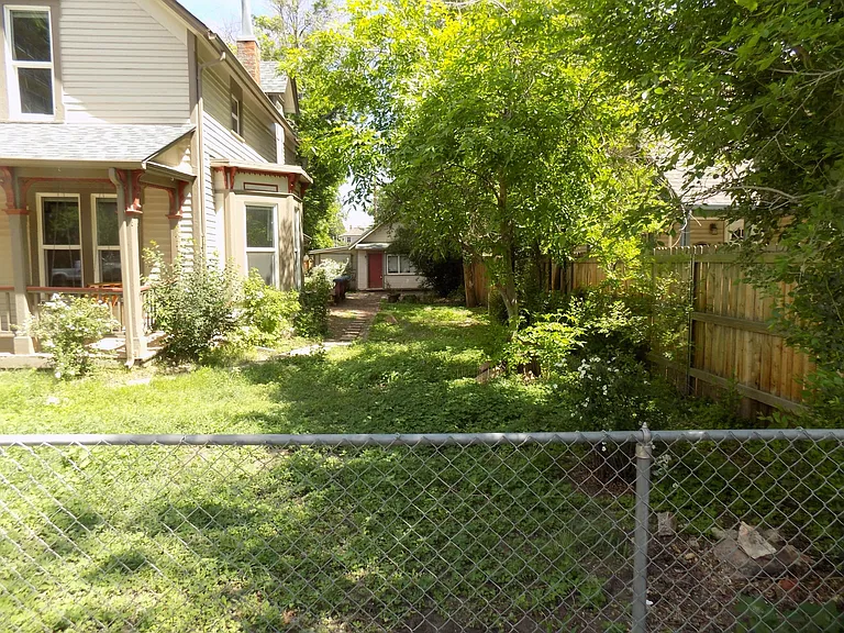 432 E Kiowa St — Photo 9