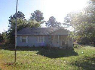 21324 State Line Rd, Moss Point, MS 39562