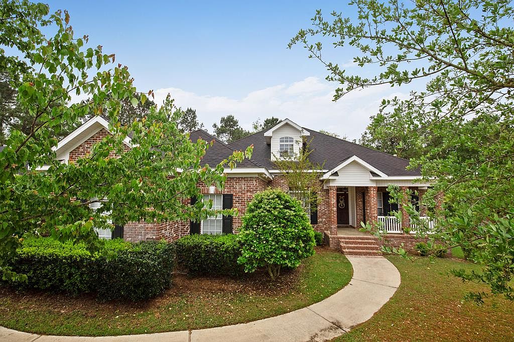 604 Holly Ln, Headland, AL 36345 Zillow