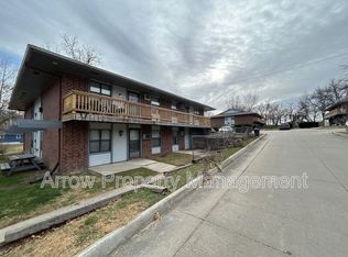 607 S 7th St APT 12, Tarkio, MO 64491