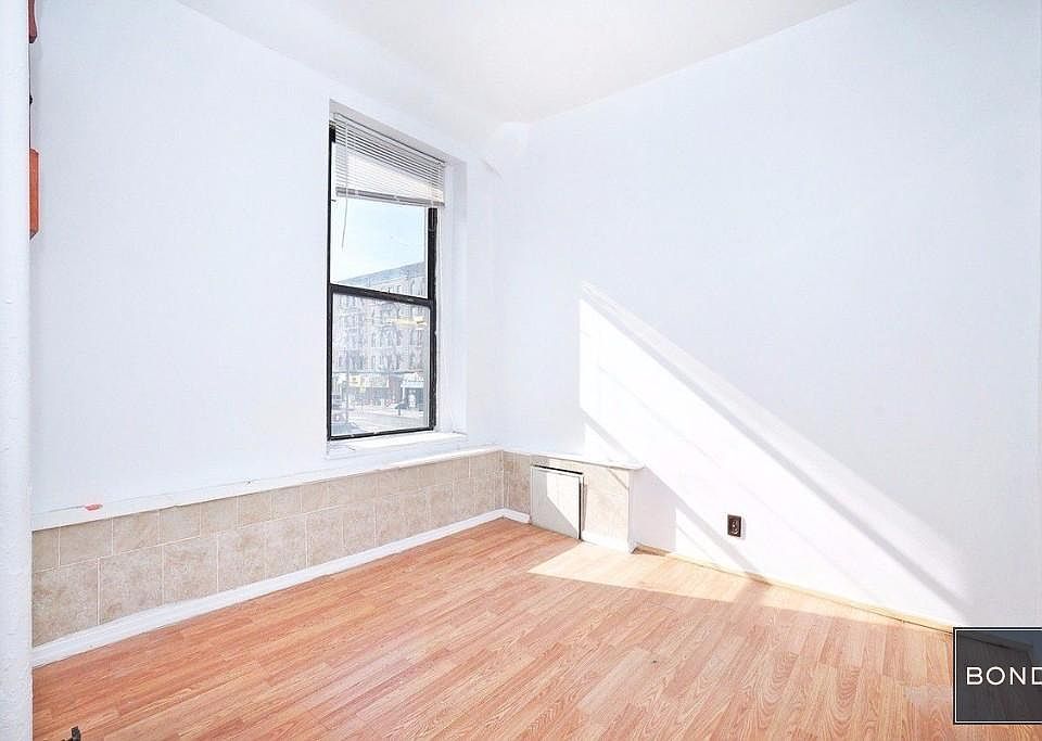 2nd image of 481 W 165th St APT 5C