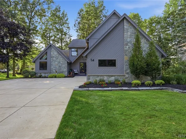 14 Coriander Ct, East Amherst, NY 14051