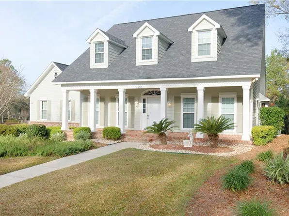 6712 Rolling Green Dr, Mobile, AL 36695