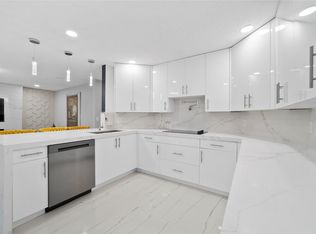 7497 NW 25th St, Margate, FL 33063
