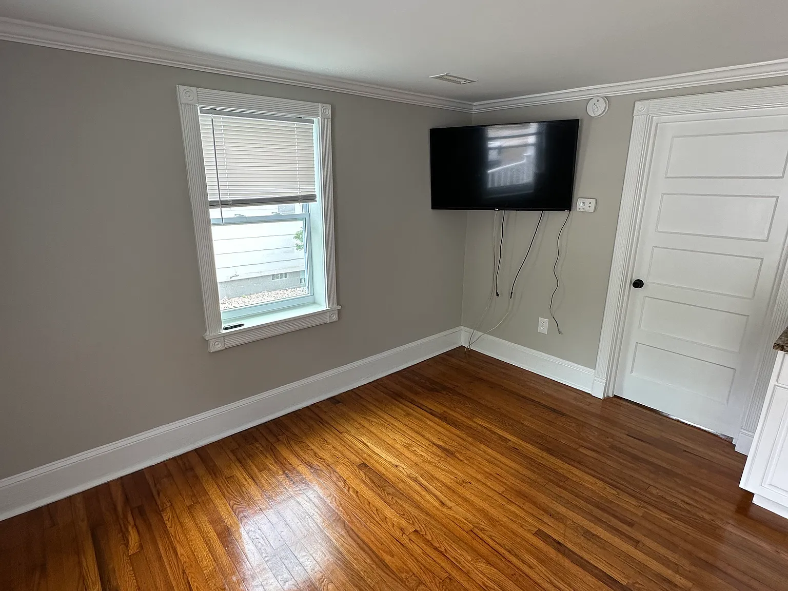 1 bed, 450 sqft, $1,150 — Photo 3