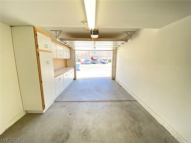 10171 Rocky Tree St — Photo 17