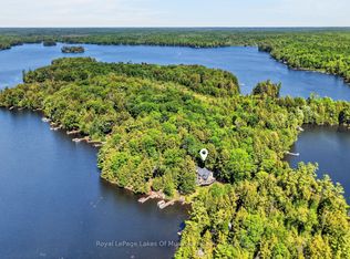 206 Macbeth Is, Bracebridge, ON P1L 1X1