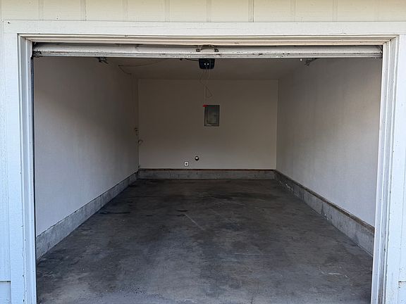 3rd image of 6236 13th Ave SE