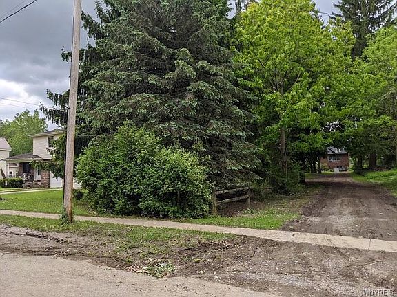 2nd image of 5369/5373 Depot St