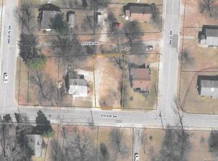 226 5th Ave SW, Hickory, NC 28602